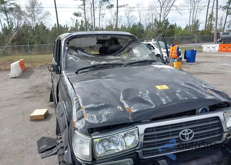 1995 Toyota Land Cruiser из США, поврежденный, VIN FZJ800117022